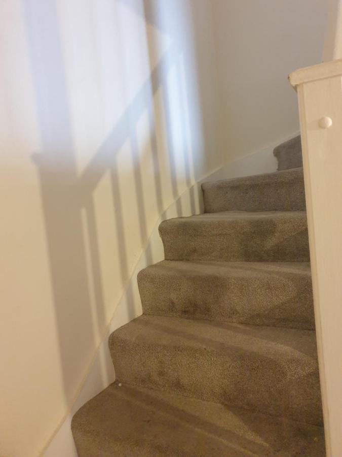 Splendid 3Bedrooms Home แมนเชสเตอร์ ภายนอก รูปภาพ
