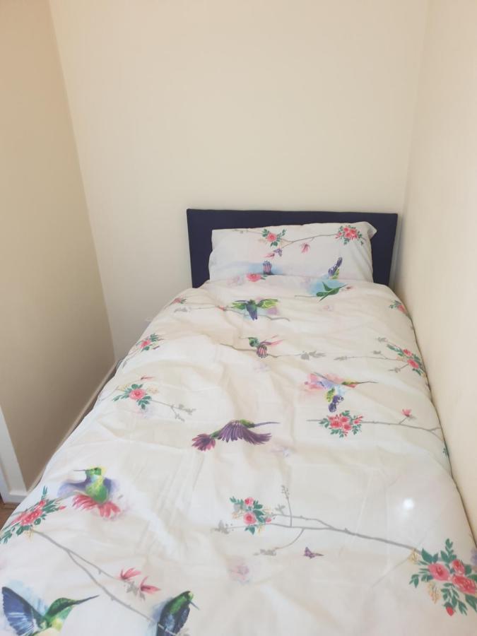 Splendid 3Bedrooms Home แมนเชสเตอร์ ภายนอก รูปภาพ